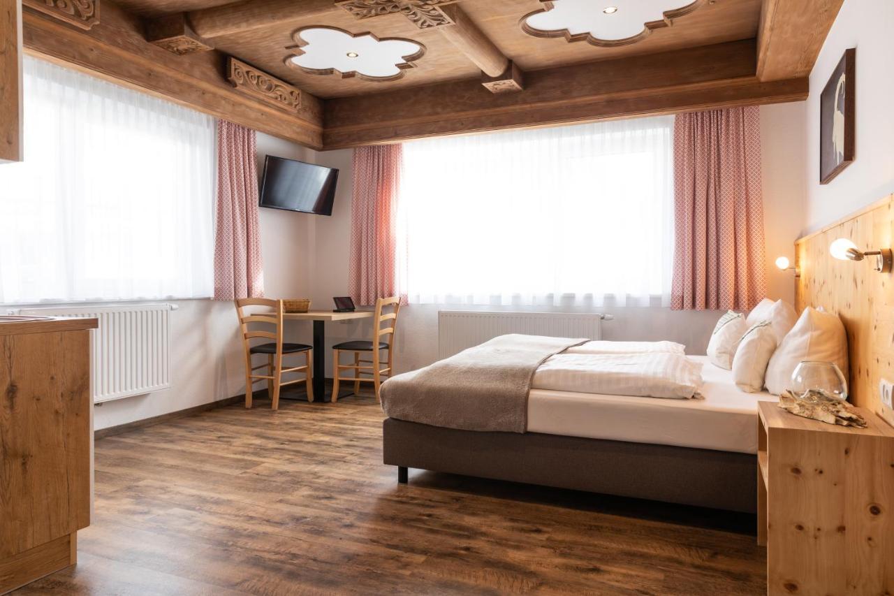 제르젠스 Pitztal Living 아파트 호텔 외부 사진