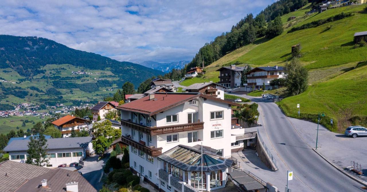 제르젠스 Pitztal Living 아파트 호텔 외부 사진