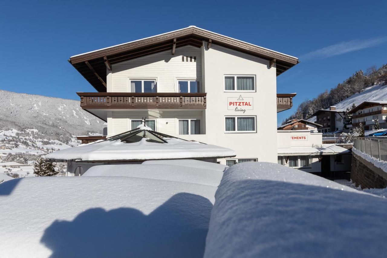 제르젠스 Pitztal Living 아파트 호텔 외부 사진